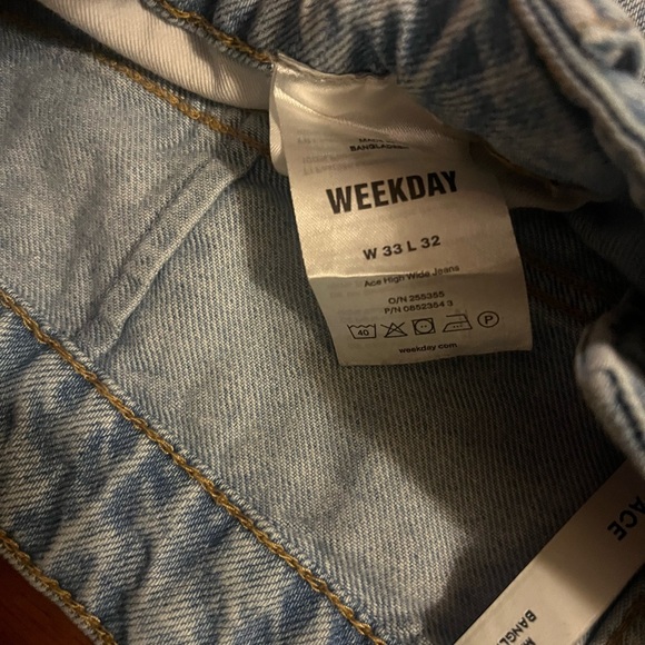 Weekday Ace Extremely Baggy Jeans - Picture 6 of 6